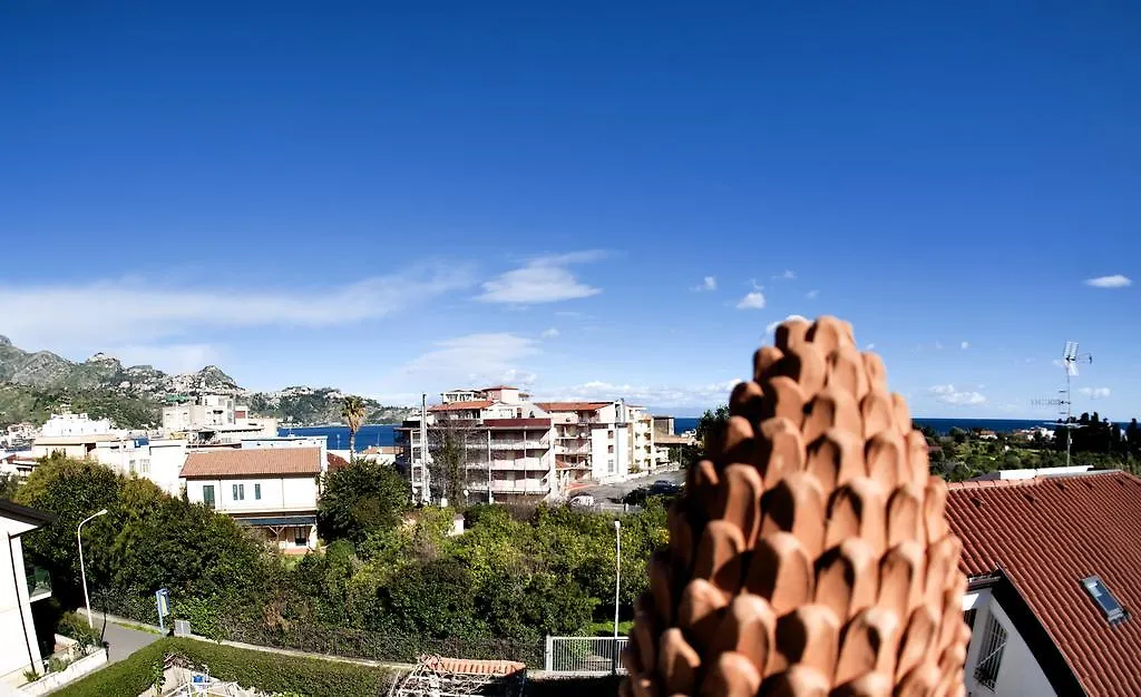 *** Guest house Villa Santantonio Giardini Naxos Italy